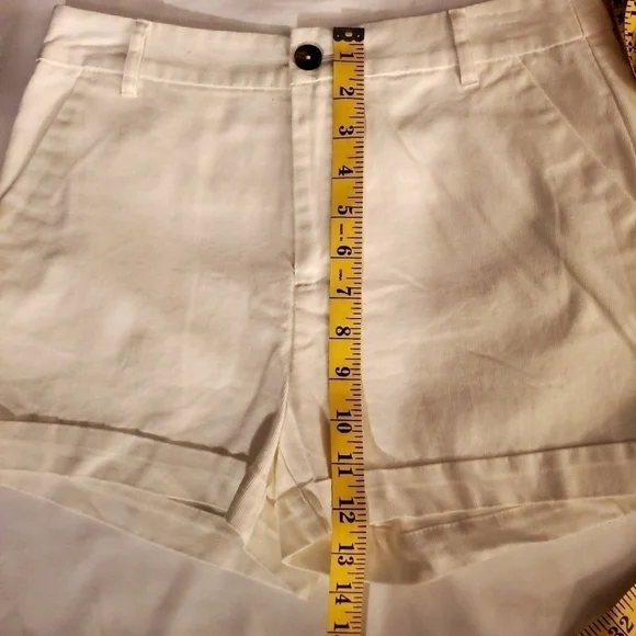 2 pr F21 shorts high-waisted cuffed 26" waist - Picture 6 of 6